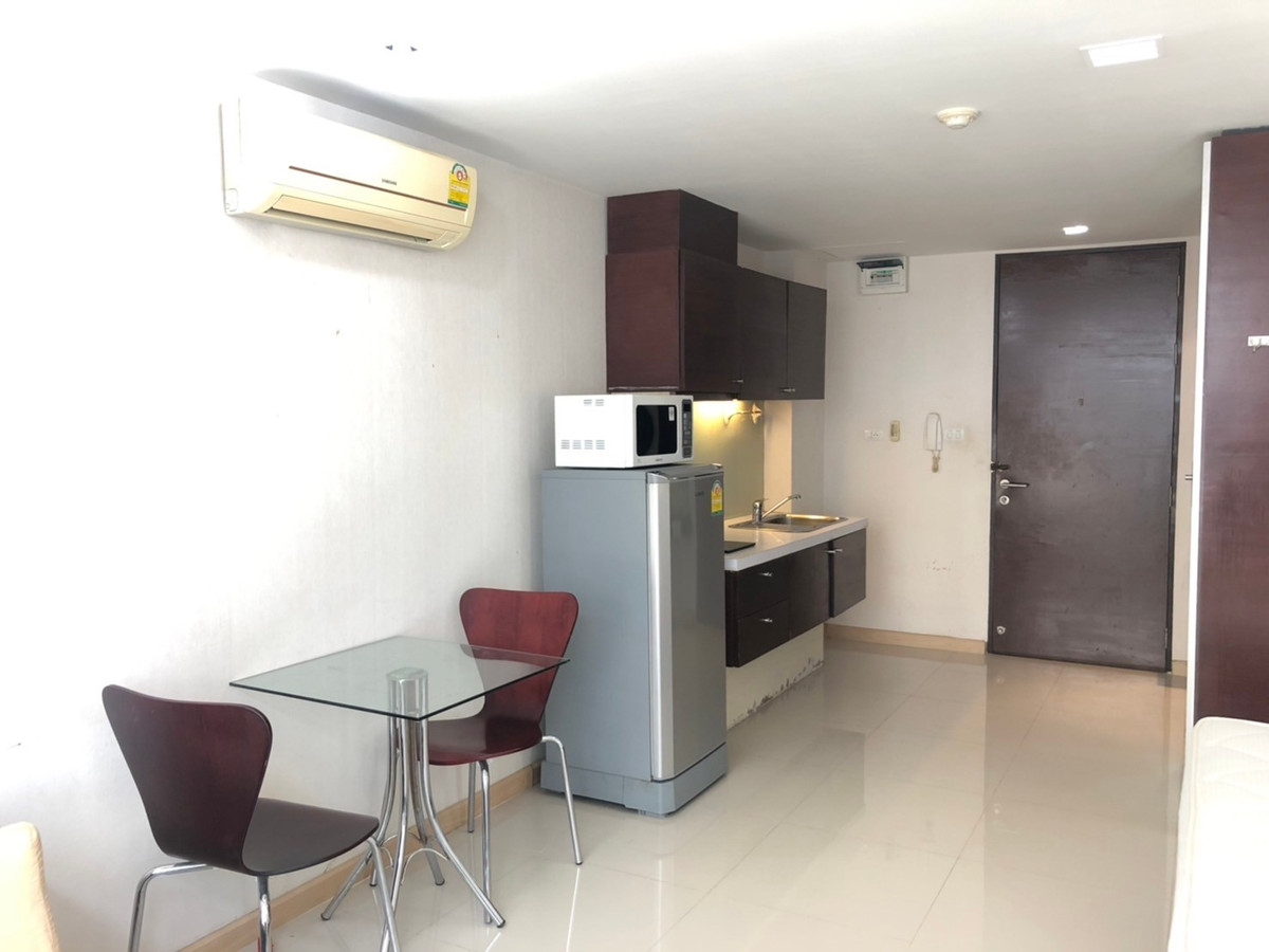 ให้เช่าคอนโดเลียบทางด่วนรามอินทรา : 🔥 ให้เช่า J.W. Boulevard ศรีวรา 🔥 📍 ทำเลดี ใจกลางศรีวรา-ทาวน์อินทาวน์