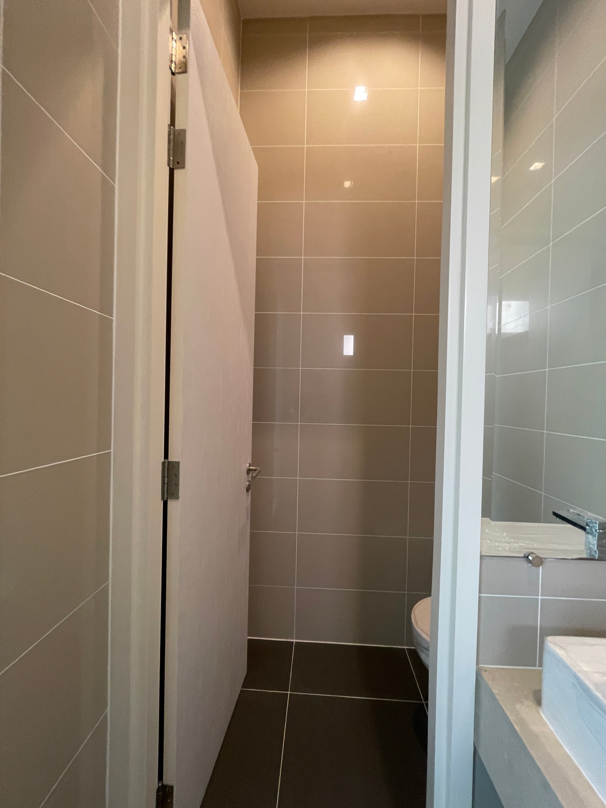 For SaleHome OfficeRamkhamhaeng, Hua Mak : Luxurious 5-story home office for sale, Metier Rama 9 project (Metier Rama 9), designed under the concept of superiority. Private parking for up to 6 cars