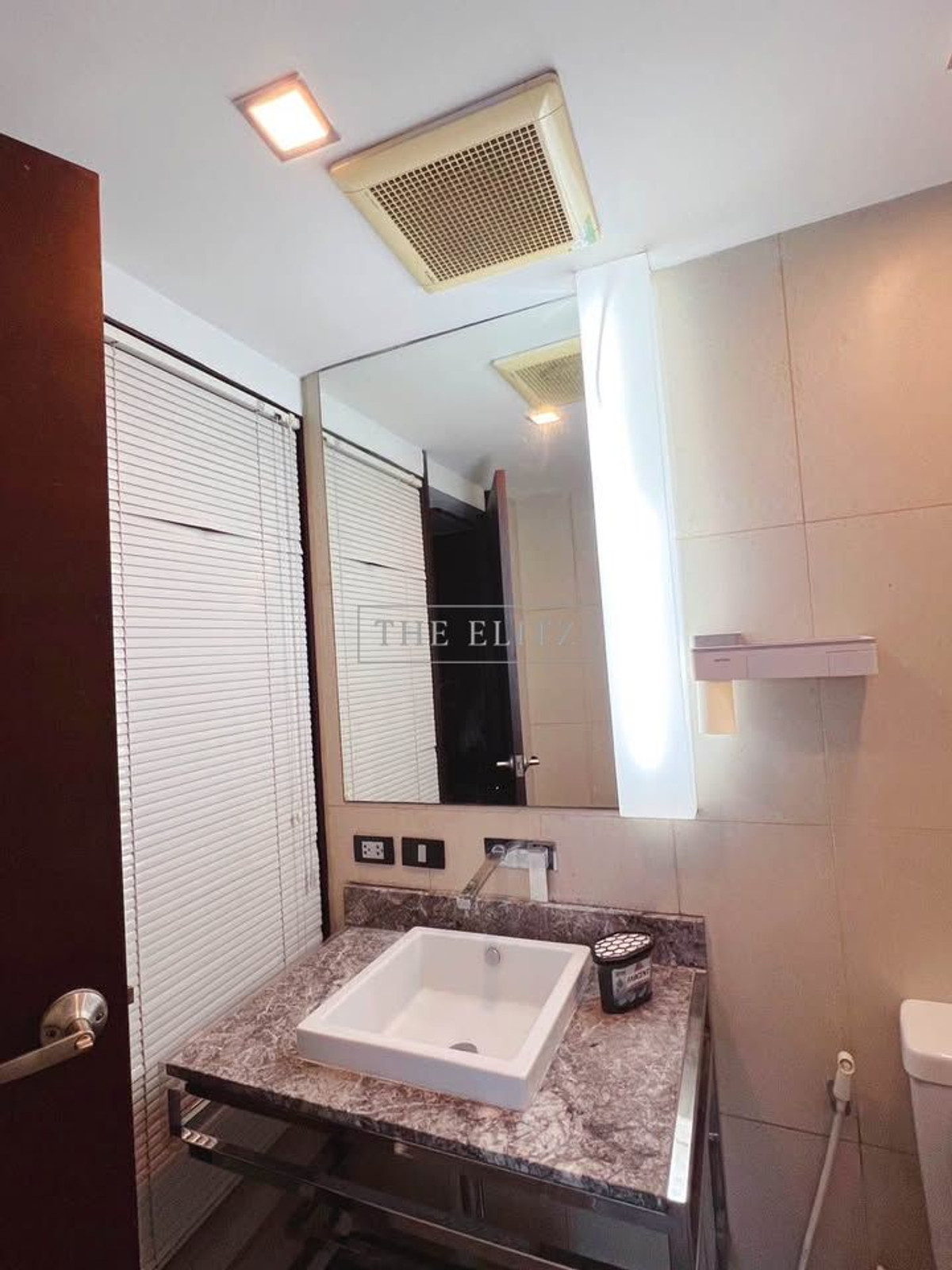 For SaleCondoSilom, Saladaeng, Bangrak : ✨Urgent sale: Quad Silom, good location, good direction, this price cant be found anywhere else in this area 🎉