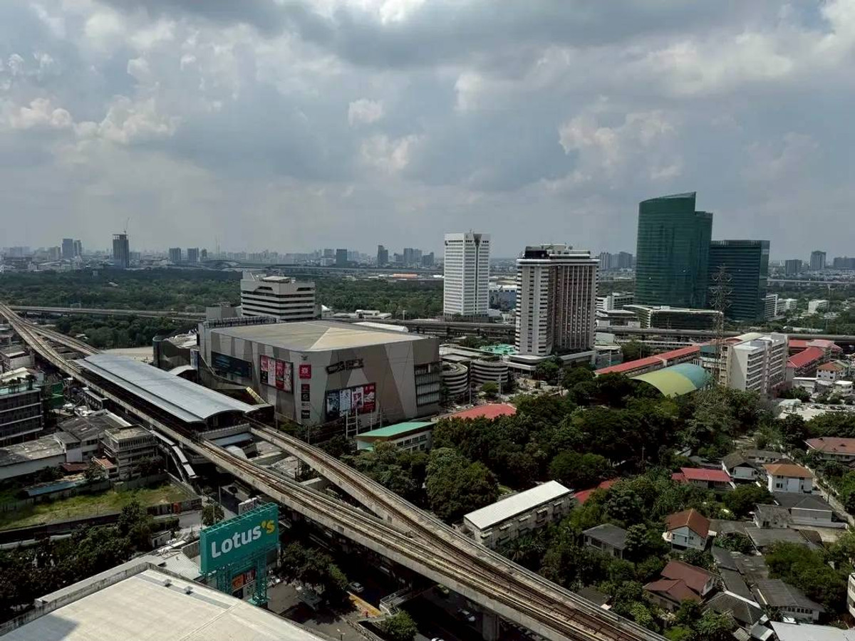 ให้เช่าคอนโดลาดพร้าว เซ็นทรัลลาดพร้าว : ✅ LFPL112 ✅ Line : @p2nproperty