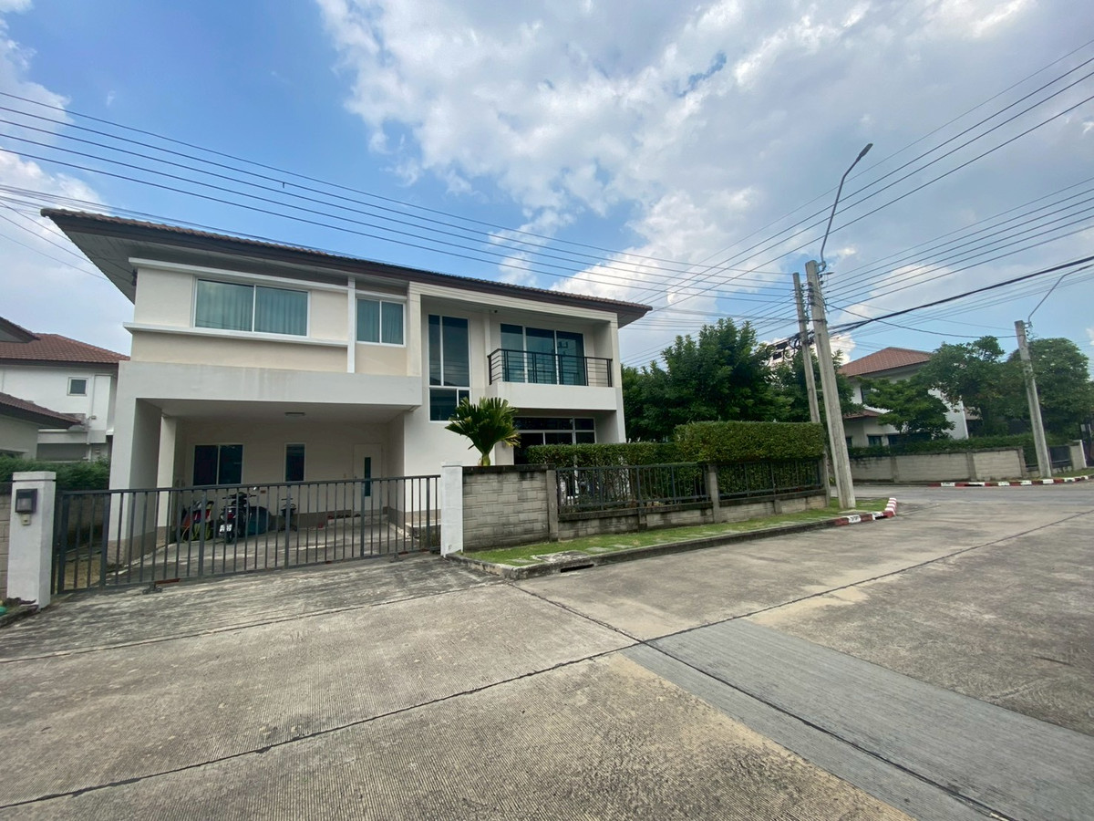 ให้เช่าบ้านนวมินทร์ รามอินทรา : ให้เช่าด่วน บ้านเดี่ยว 4 ห้องนอน หลังมุม  พร้อมเข้าอยู่ ใกล้ทางด่วน สุขาภิบาล 5 สนามบินดอนเมือง 