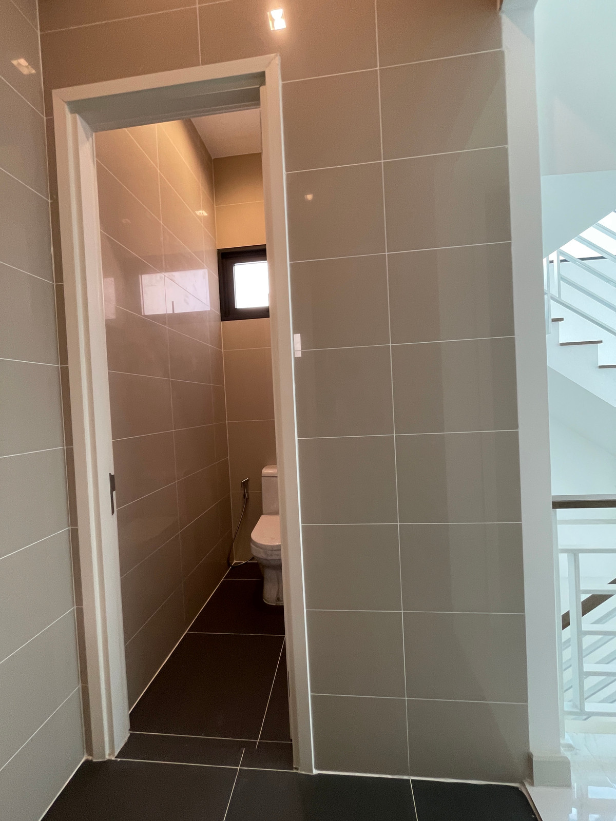 For SaleHome OfficeRamkhamhaeng, Hua Mak : Luxurious 5-story home office for sale, Metier Rama 9 project (Metier Rama 9), designed under the concept of superiority. Private parking for up to 6 cars