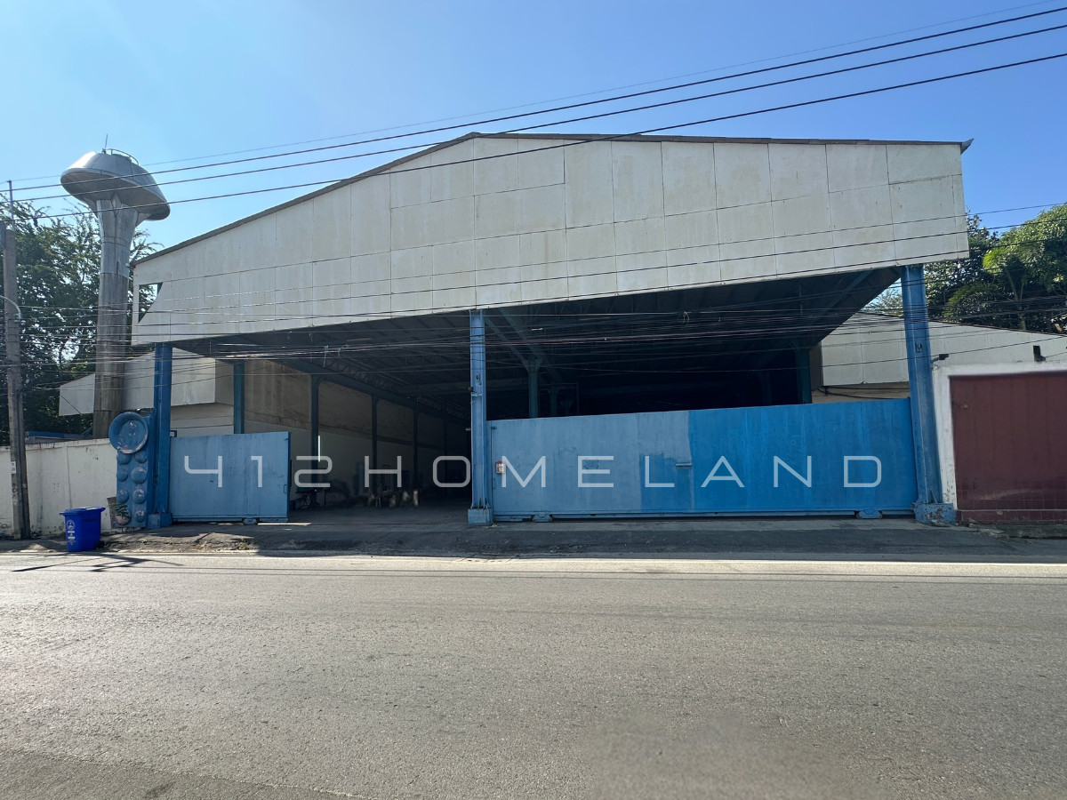 For SaleFactorySamut Prakan,Samrong : Factory + office for sale, 1,300 sq m., purple layout, area 1 rai, industrial location, water and electricity ready, large vehicles easy to get in and out.