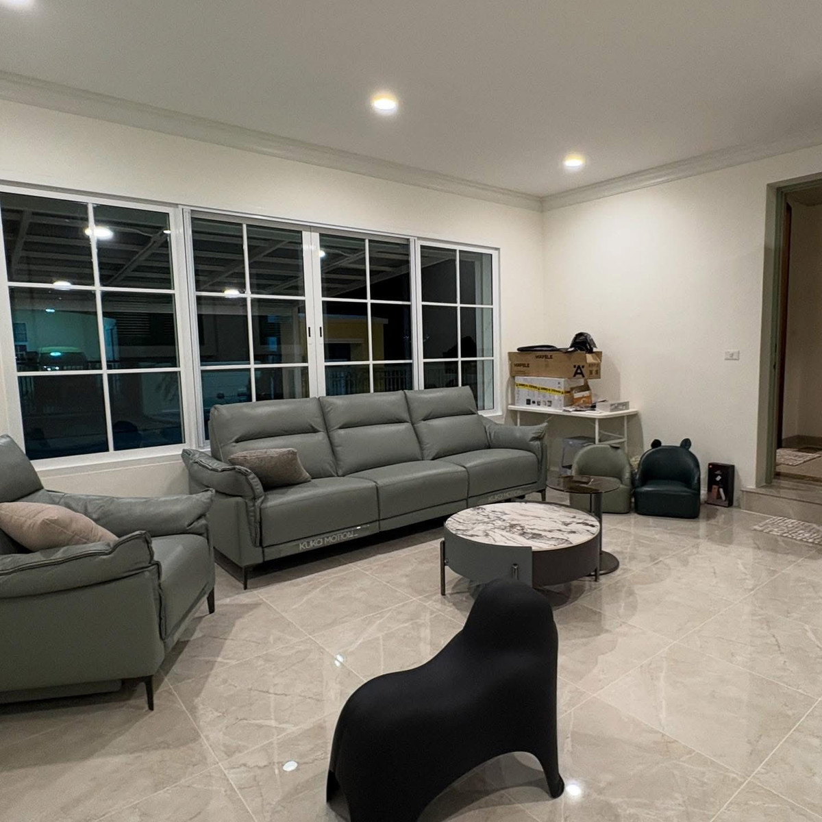 For RentHouseLadkrabang, Suwannaphum Airport : P-2929 For rent! Golden Nakara On Nut 65 ready to move in.