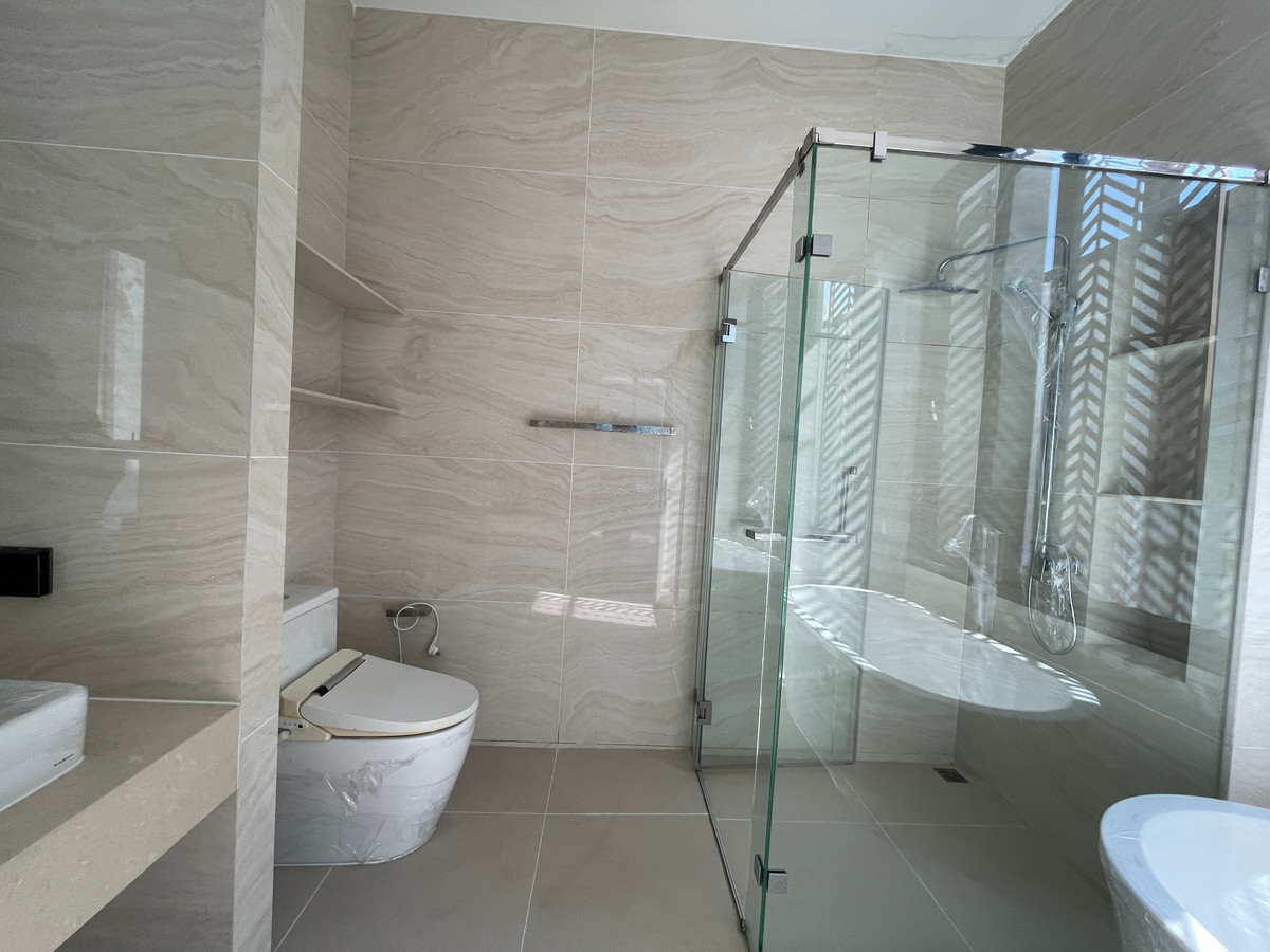 For SaleHome OfficeRamkhamhaeng, Hua Mak : Luxurious 5-story home office for sale, Metier Rama 9 project (Metier Rama 9), designed under the concept of superiority. Private parking for up to 6 cars