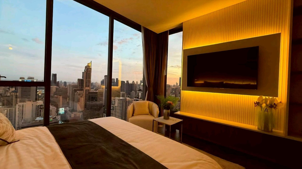 CondoRama9, Petchburi, RCA : The Ultimate Trophy Asset : Brand New Ultra-Luxury Duplex Penthouse at 📍THE ESSE at Singha Complex | 300 Sq.m. Panoramic Skyline Views🚀