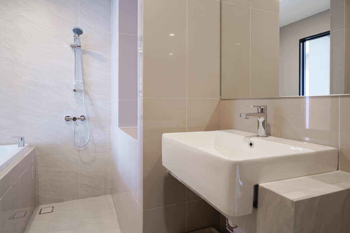 For RentCondoBangna, Bearing, Lasalle : 🔥Condo for rent Origin Place Bangna | 1 Bedroom Plus 35 sq m., complete functions, separated.