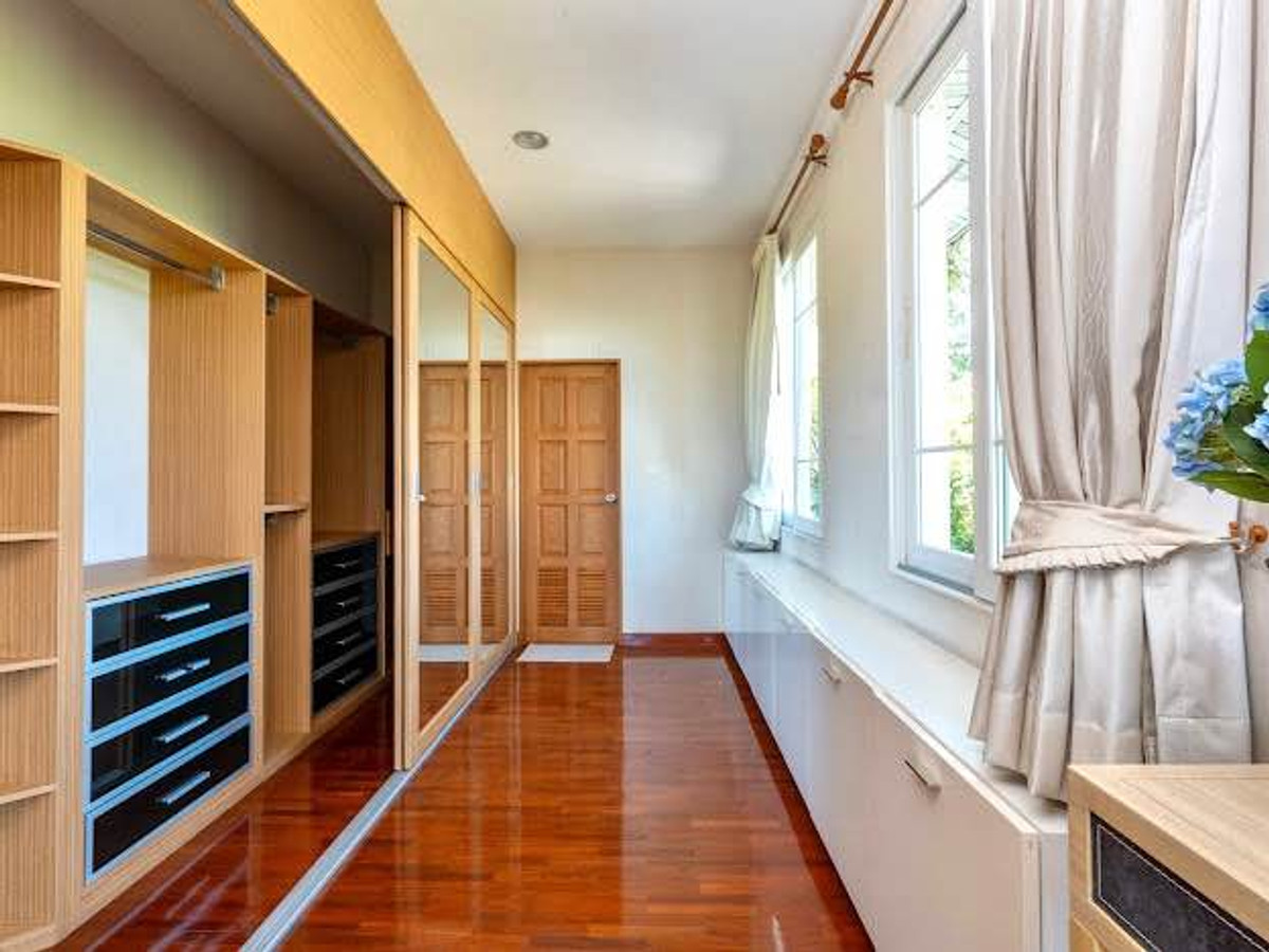 For RentHouseBangna, Bearing, Lasalle : P-2934 Urgent for rent! 2-story detached house in Soi Lasalle Village. Srinakarin side, ready to move in