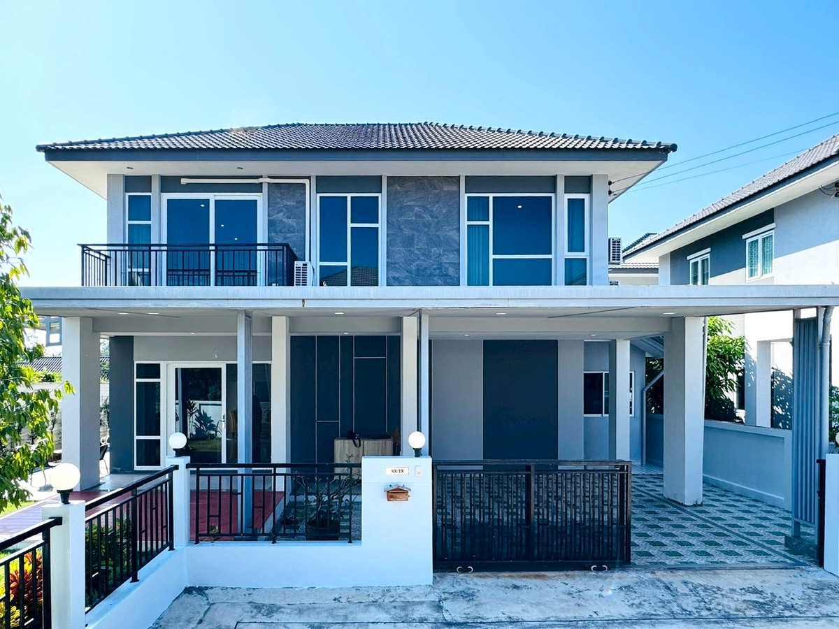 For SaleHouseMin Buri, Romklao : 2-story detached house for sale, edge plot, The Best Mitmaitri Project (Minburi - Nong Chok), 2-story detached house, edge plot, area 69.1 sq m, usable area approximately 200 sq m, 4 bedrooms | 3 bathrooms, parking for 2 cars.