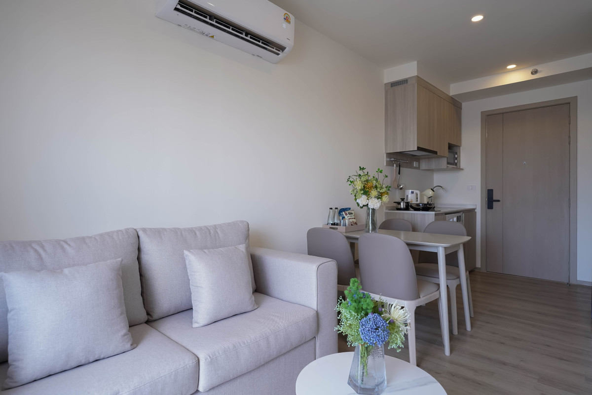 For RentCondoBangna, Bearing, Lasalle : 🔥Condo for rent Origin Place Bangna | 1 Bedroom Plus 35 sq m., complete functions, separated.