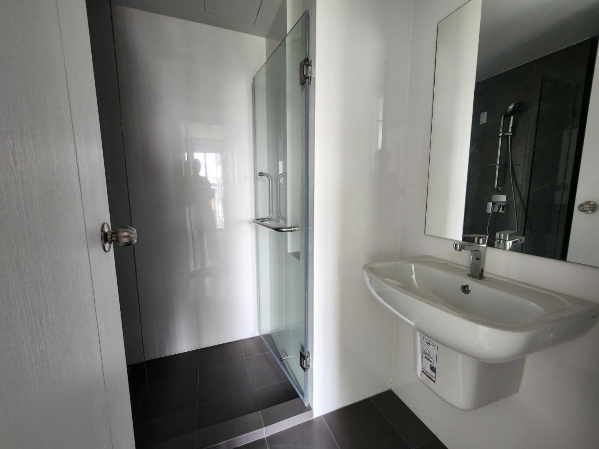 For SaleCondoRayong : 🔥Urgent Sale🔥 Brixton Rayong, Fully Furnished, Ready to Move In.