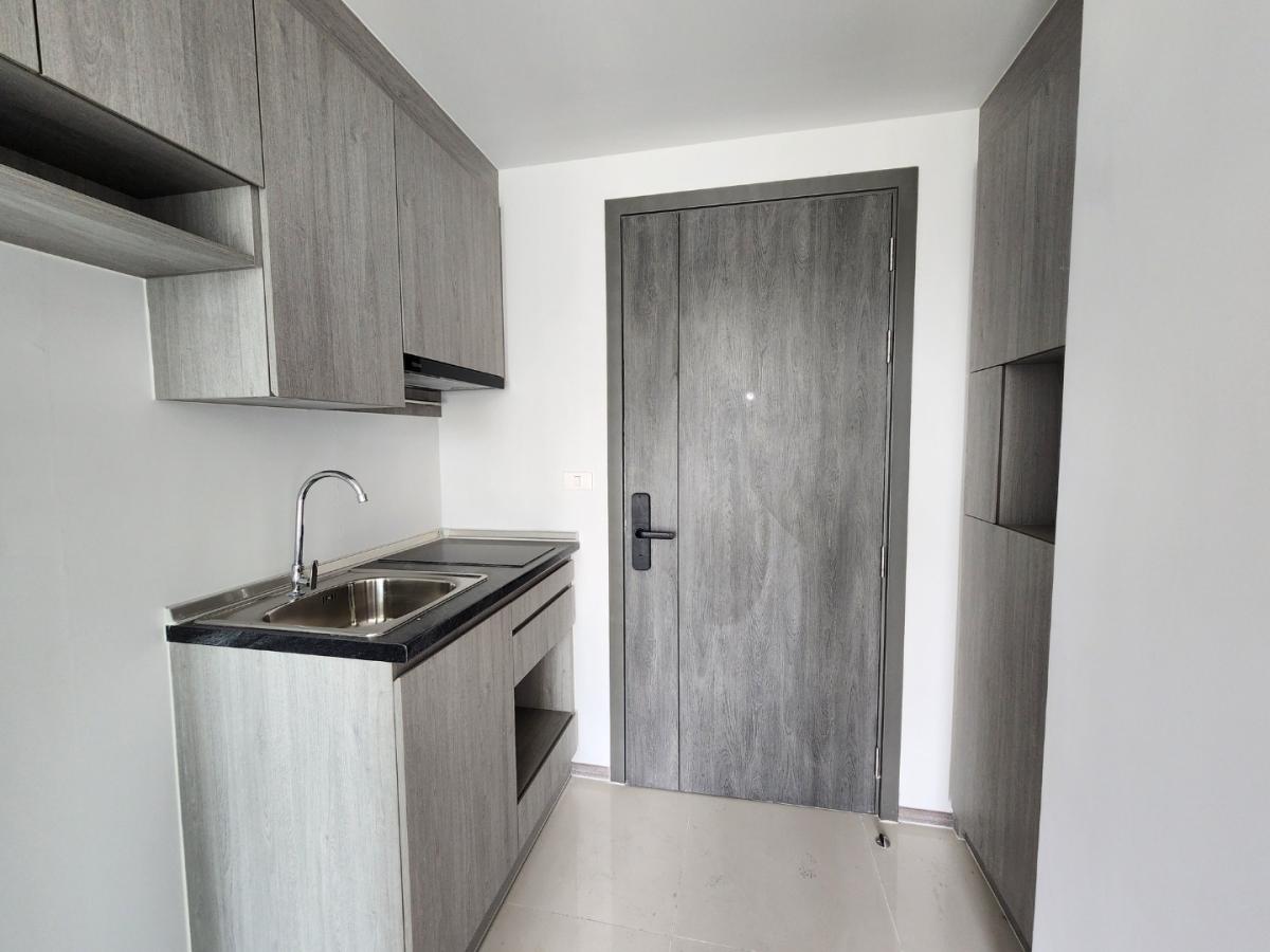 For SaleCondoRayong : 🔥Urgent Sale🔥 Brixton Rayong, Fully Furnished, Ready to Move In.