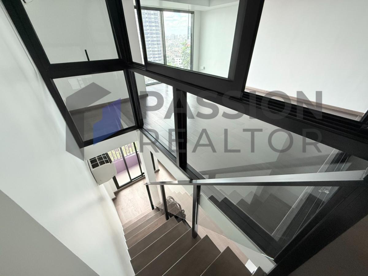 For SaleCondoSiam Paragon ,Chulalongkorn,Samyan : 🔥Urgent Sale🔥 Park Origin Chula Samyan, near MRT Hua Lamphong Station, fully furnished, ready to move in.