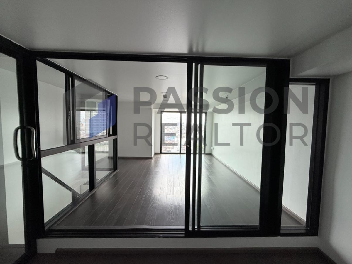 ขายคอนโดสยาม จุฬา สามย่าน : 🔥ขายด่วน🔥พาร์ค ออริจิ้น จุฬา สามย่าน ใกล้สถานีรถไฟฟ้า MRT หัวลำโพง เฟอร์นิเจอร์ครบ พร้อมเข้าอยู่