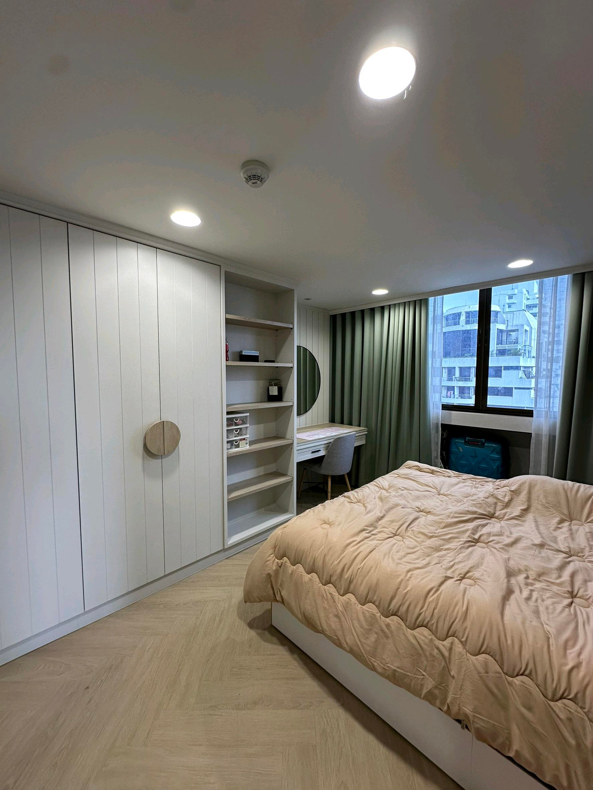 For SaleCondoSukhumvit, Asoke, Thonglor : ‼️Urgent sale, 3 bedroom condo in the heart of Sukhumvit, Phrom Phong, Thonglor.