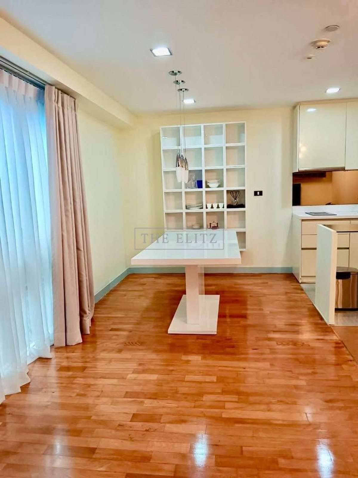For SaleCondoSilom, Saladaeng, Bangrak : ✨Urgent sale: Quad Silom, good location, good direction, this price cant be found anywhere else in this area 🎉
