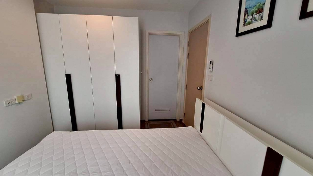 ให้เช่าคอนโดพัฒนาการ ศรีนครินทร์ : Condo for rent: Rich park@triple Station Huamark (ห้องสวย พร้อมอยู่)