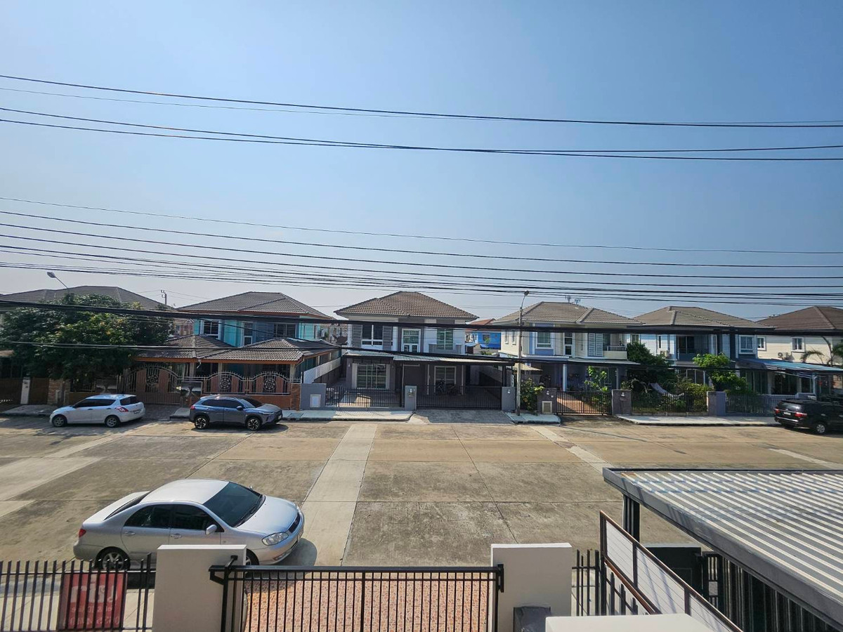 For RentHouseNonthaburi, Bang Yai, Bangbuathong : Single house for rent in Bang Yai | Widest backyard in the project, next to the main road | Near Central Westgate & MRT Pruksa Village Scenery 28