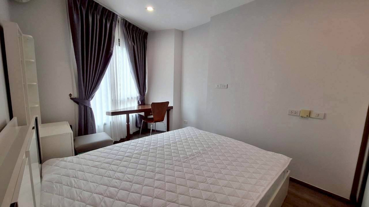 ให้เช่าคอนโดพัฒนาการ ศรีนครินทร์ : Condo for rent: Rich park@triple Station Huamark (ห้องสวย พร้อมอยู่)