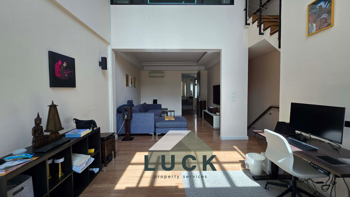 ขายทาวน์โฮมอ่อนนุช อุดมสุข : LUCK 🏠ขายทาวน์โฮม Bless Town สุขุมวิท 50 ทาวน์โฮม Modern 3.5 ชั้น ใกล้ทางด่วน สภาพดี พร้อมใช้!!!