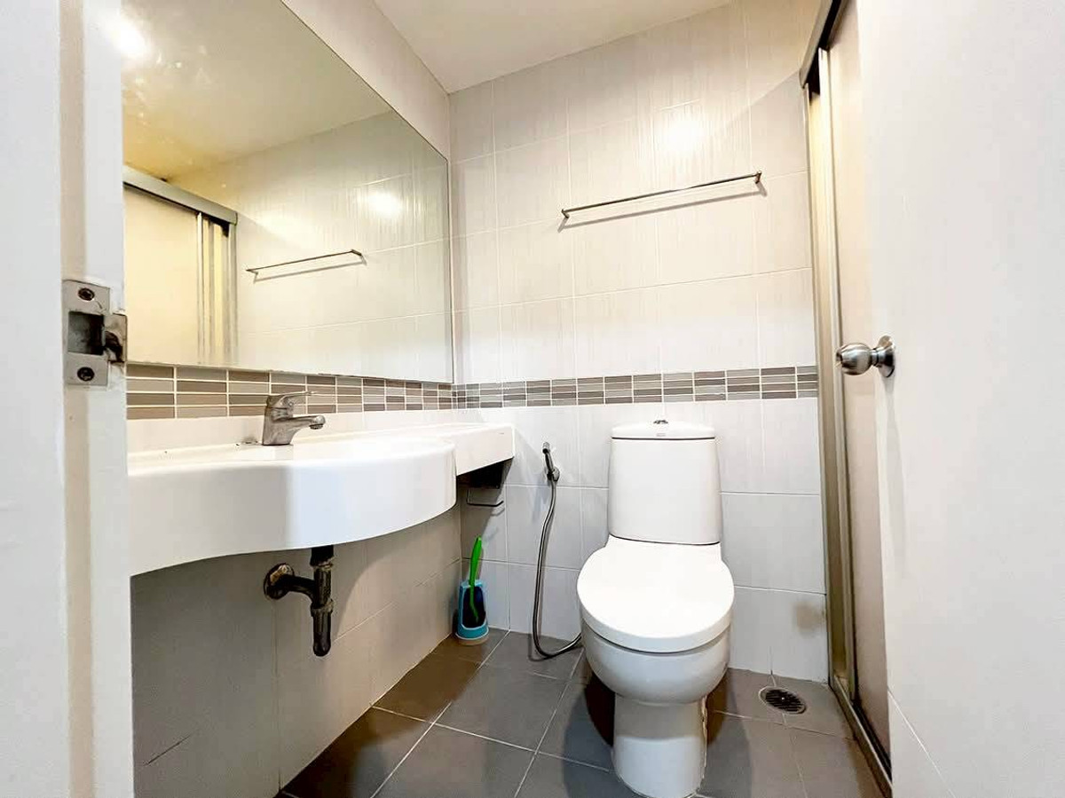 ให้เช่าคอนโดพัฒนาการ ศรีนครินทร์ : ✅ LPNSH386 ✅ Line : @p2nproperty