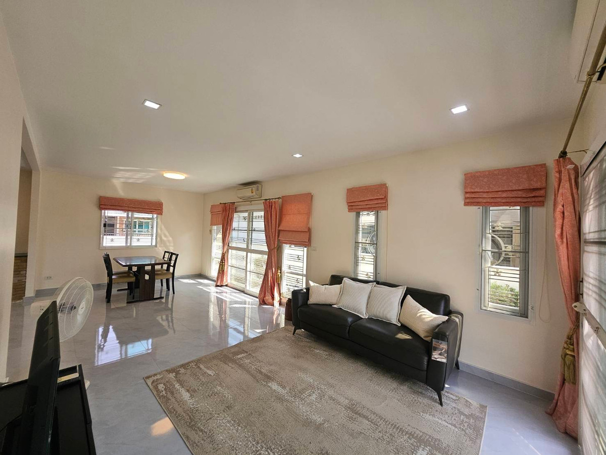 For RentHouseNonthaburi, Bang Yai, Bangbuathong : Single house for rent in Bang Yai | Widest backyard in the project, next to the main road | Near Central Westgate & MRT Pruksa Village Scenery 28
