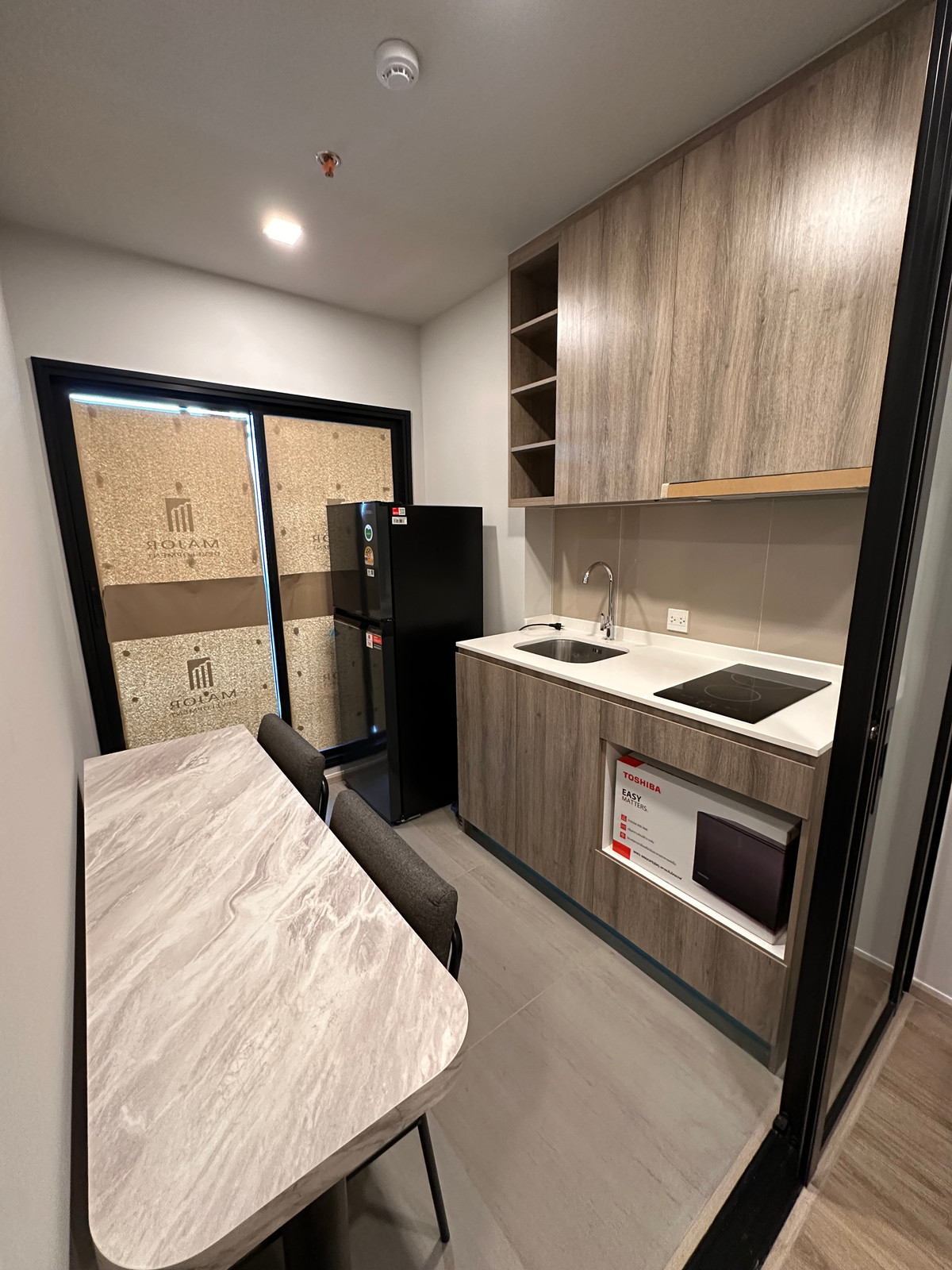 ให้เช่าคอนโดลาดพร้าว เซ็นทรัลลาดพร้าว : 🔥ให้เช่าด่วน🔥Metris District Ladprao ห้องใหม่มือ1 เลี้ยงสัตว์ได้ เฟอร์นิเจอร์ - เครื่องใช้ไฟฟ้าใหม่หมด เดินทางสะดวกใกล้ 5 แยกลาดพร้าว และห้างสรรพสินค้าต่างๆ ราคานี้ไม่มีอีกแล้ว ❗