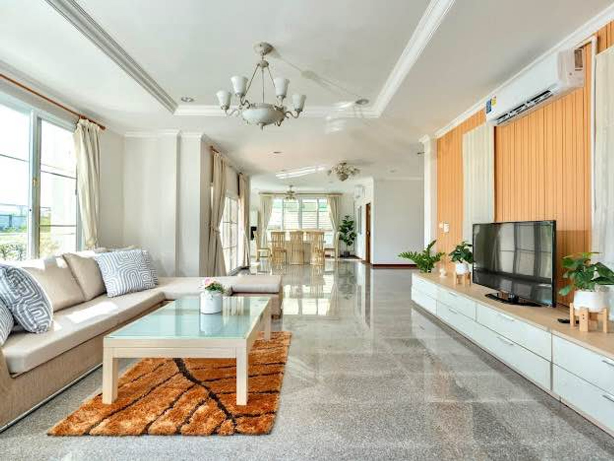 For RentHouseBangna, Bearing, Lasalle : P-2934 Urgent for rent! 2-story detached house in Soi Lasalle Village. Srinakarin side, ready to move in