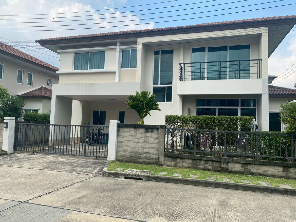 ให้เช่าบ้านนวมินทร์ รามอินทรา : ให้เช่าด่วน บ้านเดี่ยว 4 ห้องนอน หลังมุม  พร้อมเข้าอยู่ ใกล้ทางด่วน สุขาภิบาล 5 สนามบินดอนเมือง 