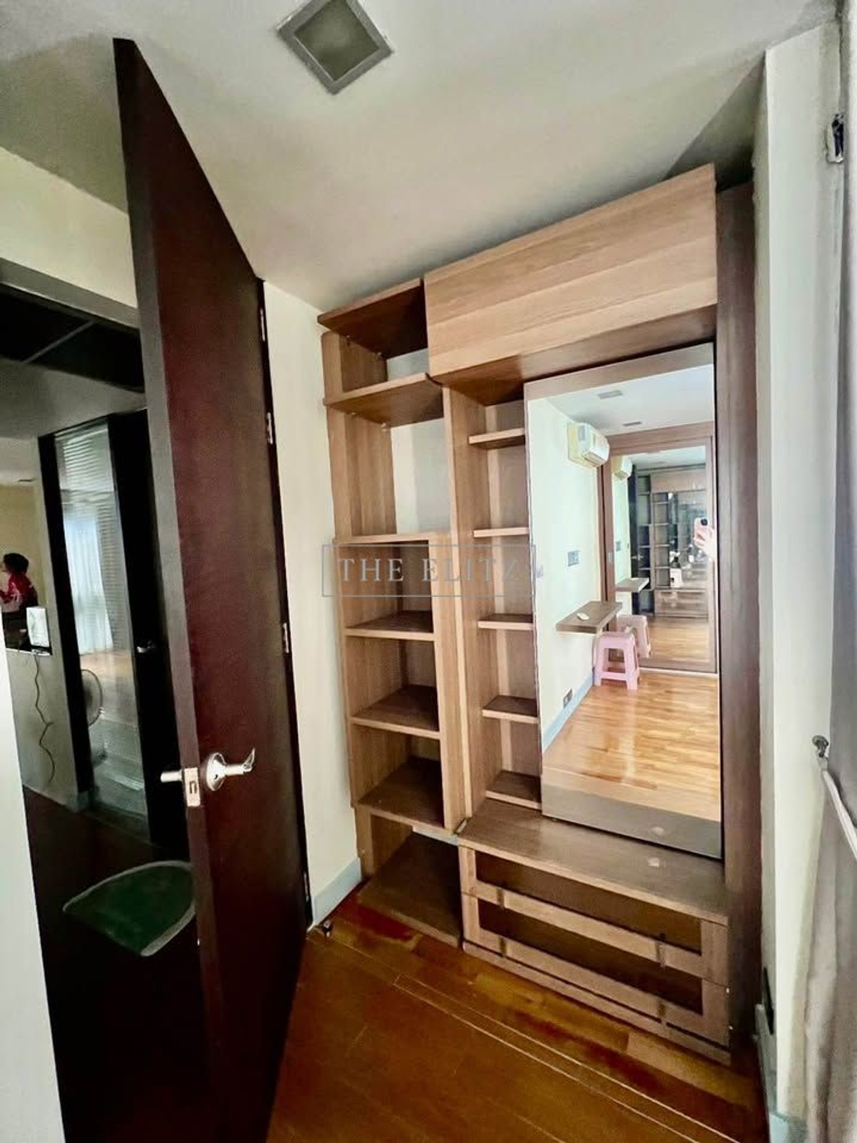 For SaleCondoSilom, Saladaeng, Bangrak : ✨Urgent sale: Quad Silom, good location, good direction, this price cant be found anywhere else in this area 🎉