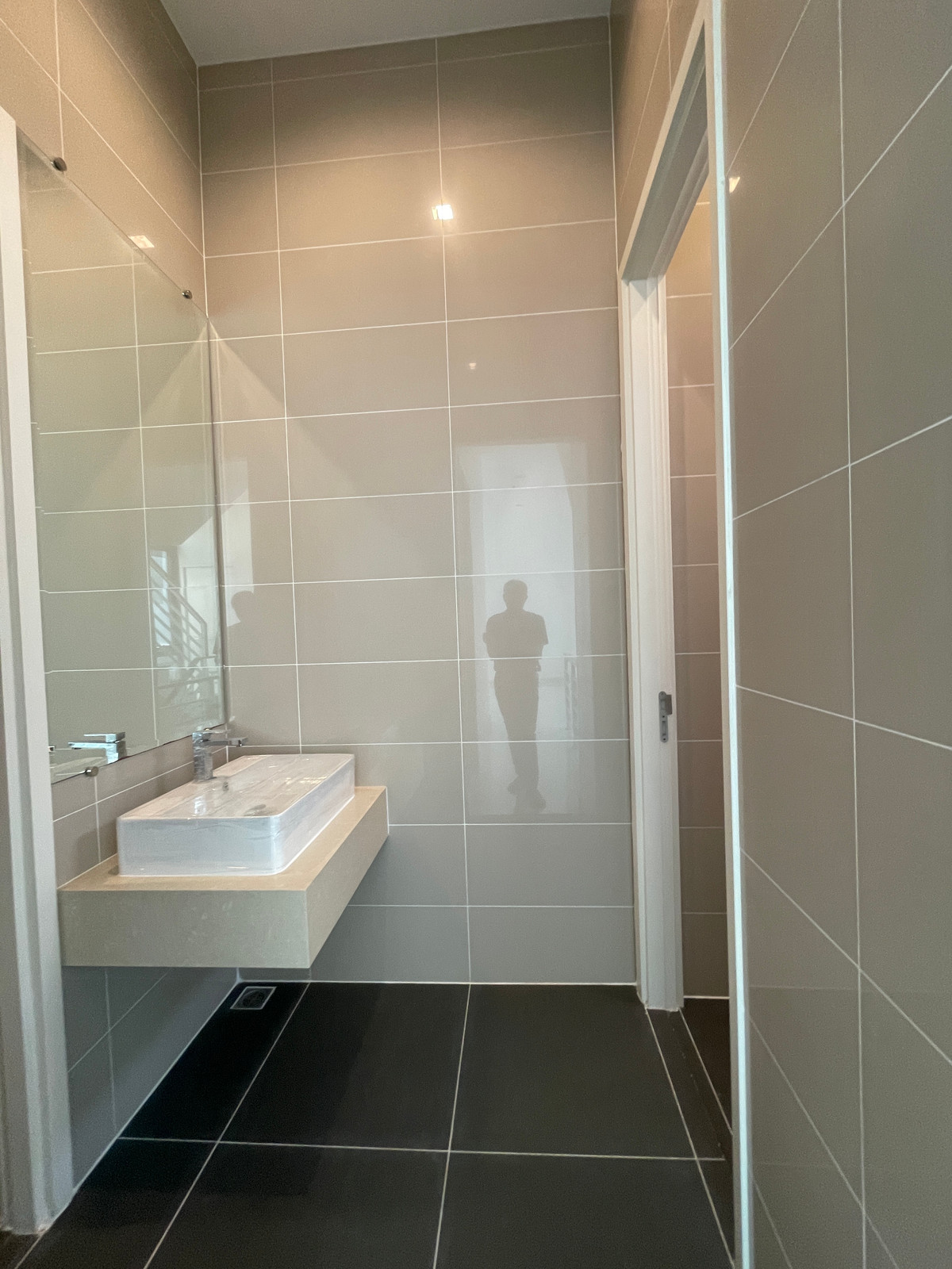 For SaleHome OfficeRamkhamhaeng, Hua Mak : Luxurious 5-story home office for sale, Metier Rama 9 project (Metier Rama 9), designed under the concept of superiority. Private parking for up to 6 cars