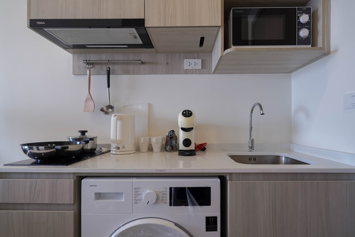 For RentCondoBangna, Bearing, Lasalle : 🔥Condo for rent Origin Place Bangna | 1 Bedroom Plus 35 sq m., complete functions, separated.