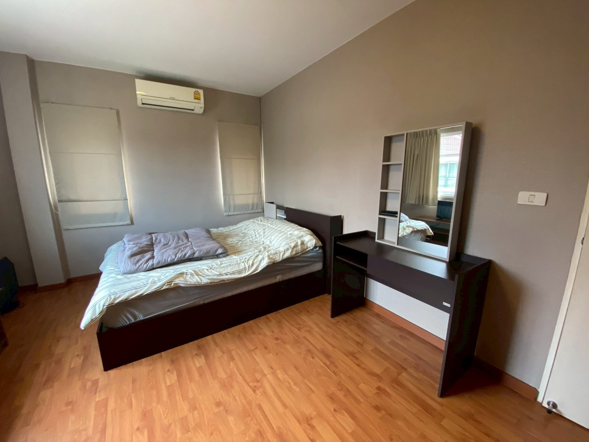 ให้เช่าบ้านนวมินทร์ รามอินทรา : ให้เช่าด่วน บ้านเดี่ยว 4 ห้องนอน หลังมุม  พร้อมเข้าอยู่ ใกล้ทางด่วน สุขาภิบาล 5 สนามบินดอนเมือง 