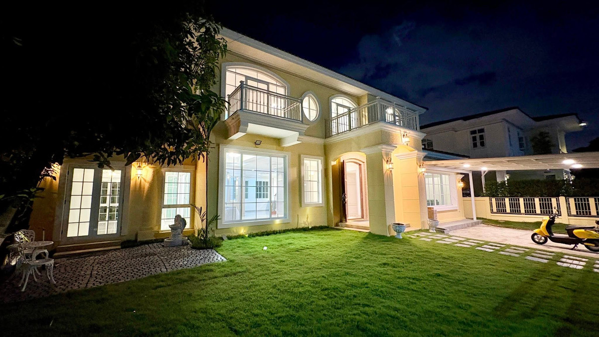 For RentHouseLadkrabang, Suwannaphum Airport : P-2929 For rent! Golden Nakara On Nut 65 ready to move in.