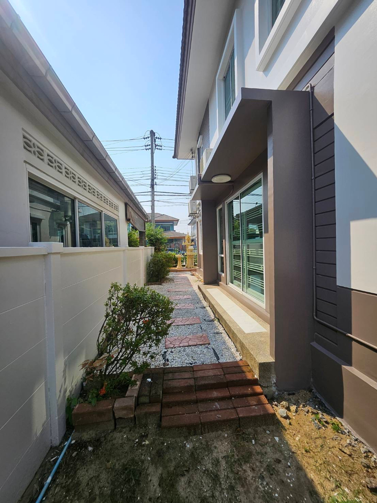 For RentHouseNonthaburi, Bang Yai, Bangbuathong : Single house for rent in Bang Yai | Widest backyard in the project, next to the main road | Near Central Westgate & MRT Pruksa Village Scenery 28