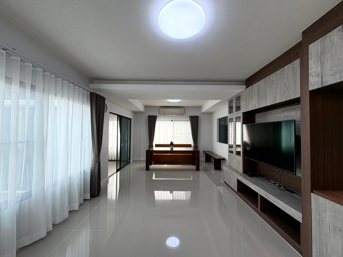 For SaleHouseBangna, Bearing, Lasalle : If you are looking for a house with a quiet corner. But close to convenience The latter is the answer, Manthana 1 Bangna Km.7.