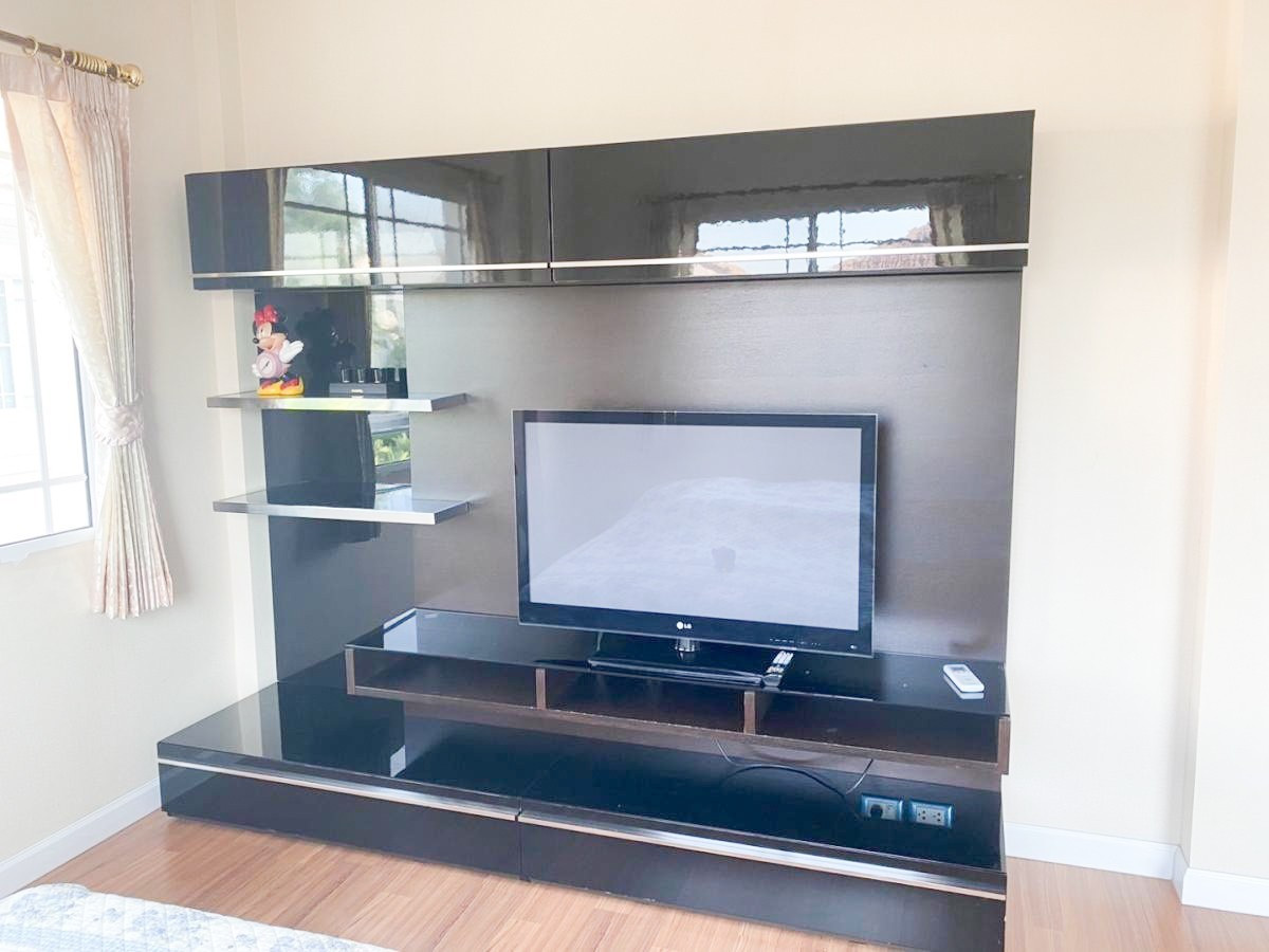 ให้เช่าบ้านบางแค เพชรเกษม : Move-in Ready Corner House with Garden for Rent | Nantawan Sathorn–Ratchaphruek  3 bed 3 bath