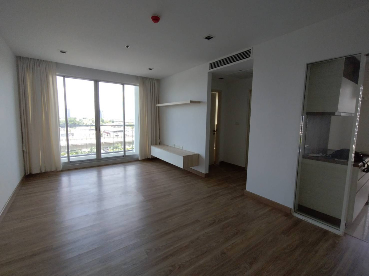 For RentCondoThaphra, Talat Phlu, Wutthakat : For Rent condo The Room Sathorn - Taksin fully furnished (S15-28615) 