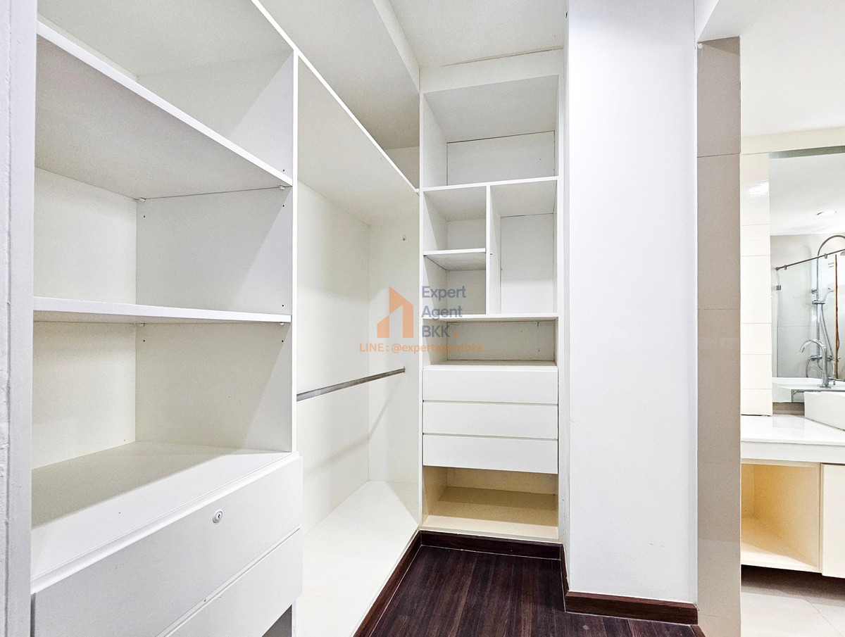 For SaleCondoRatchathewi,Phayathai : 🔥 Walk 2 minutes to BTS Ratchathewi! Big family size room Best price in the building for sale/SALE: Baan Klang Krung Siam - Pathumwan (Baan Klang Krung Siam-Pathumwan) - 2 bedrooms LC080