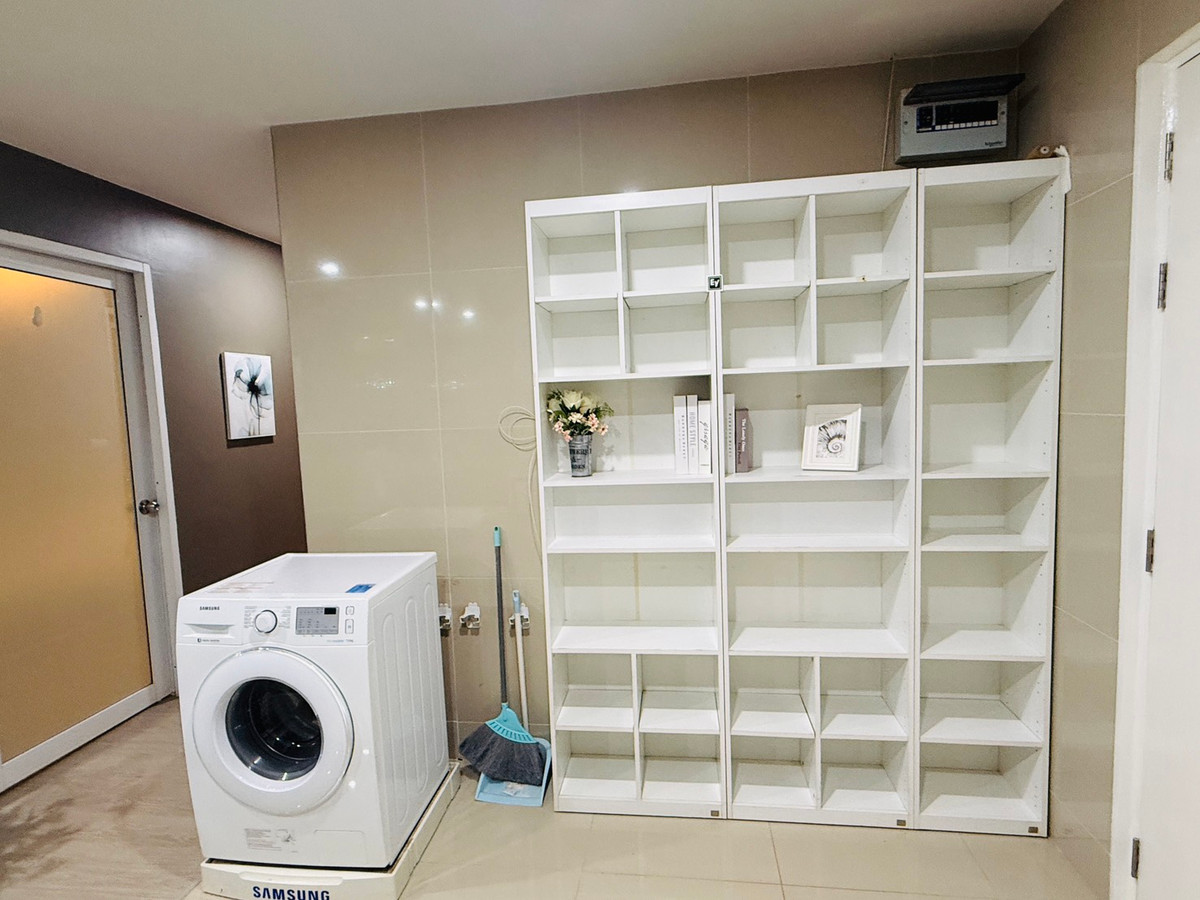 ให้เช่าคอนโดลาดพร้าว101 แฮปปี้แลนด์ :  ให้เช่า Happy condo ลาดพร้าว 101ขนาด 90.40 ตรม. ชั้น 7  ตึก South  วิวเมือง  MRT ลาดพร้าว 101