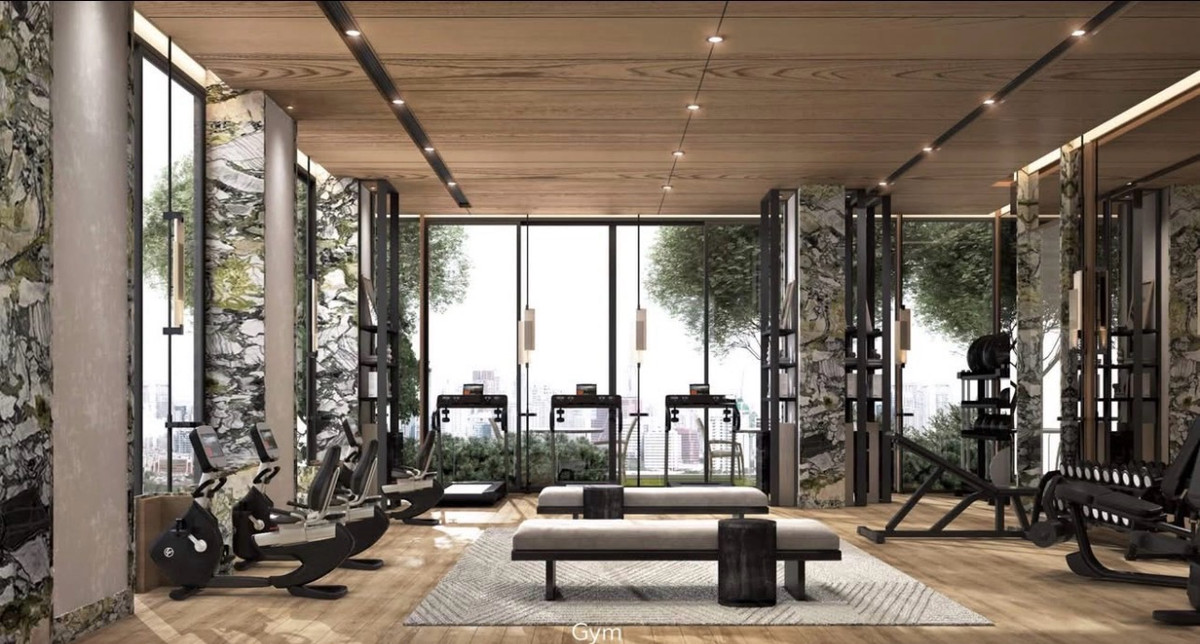 For SaleCondoSilom, Saladaeng, Bangrak : Freehold CBD Investment Condo for Sale in Silom Sathorn Rare Large Unit on Convent Road