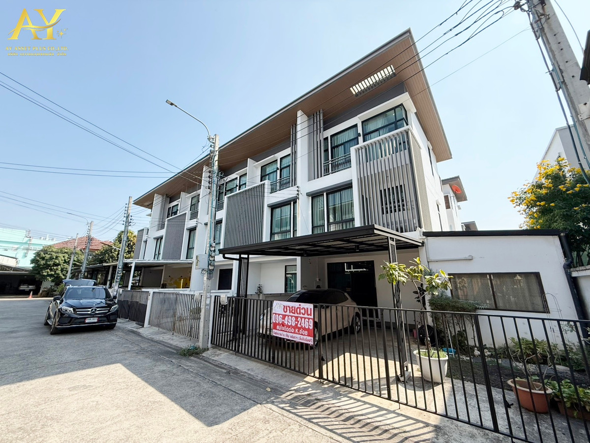 ขายทาวน์โฮมโชคชัย4 ลาดพร้าว71 : ขายด่วน!! ทาวน์โฮม 3ชั้น 34.7ตรว โครงการ Cozy ลาดพร้าว71 (ซอยสตรีวิทยา2 ซอย10) เพียง6.4MB!!✅     ทาวน์โฮมสไตล์ cozy&loft บ้านหลังมุม (หลังสุดท้าย) 