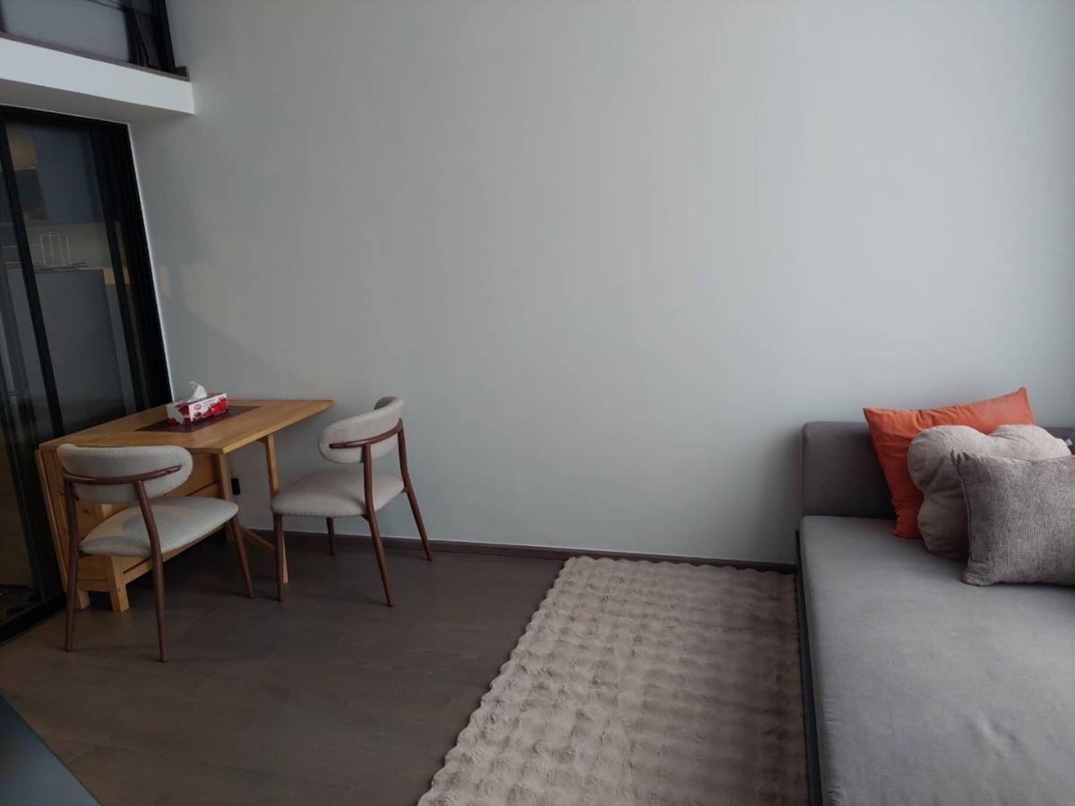 ขายคอนโดสยาม จุฬา สามย่าน : 🔥ขายด่วน🔥พาร์ค ออริจิ้น จุฬา สามย่าน ใกล้สถานีรถไฟฟ้า MRT หัวลำโพง เฟอร์นิเจอร์ครบ พร้อมเข้าอยู่