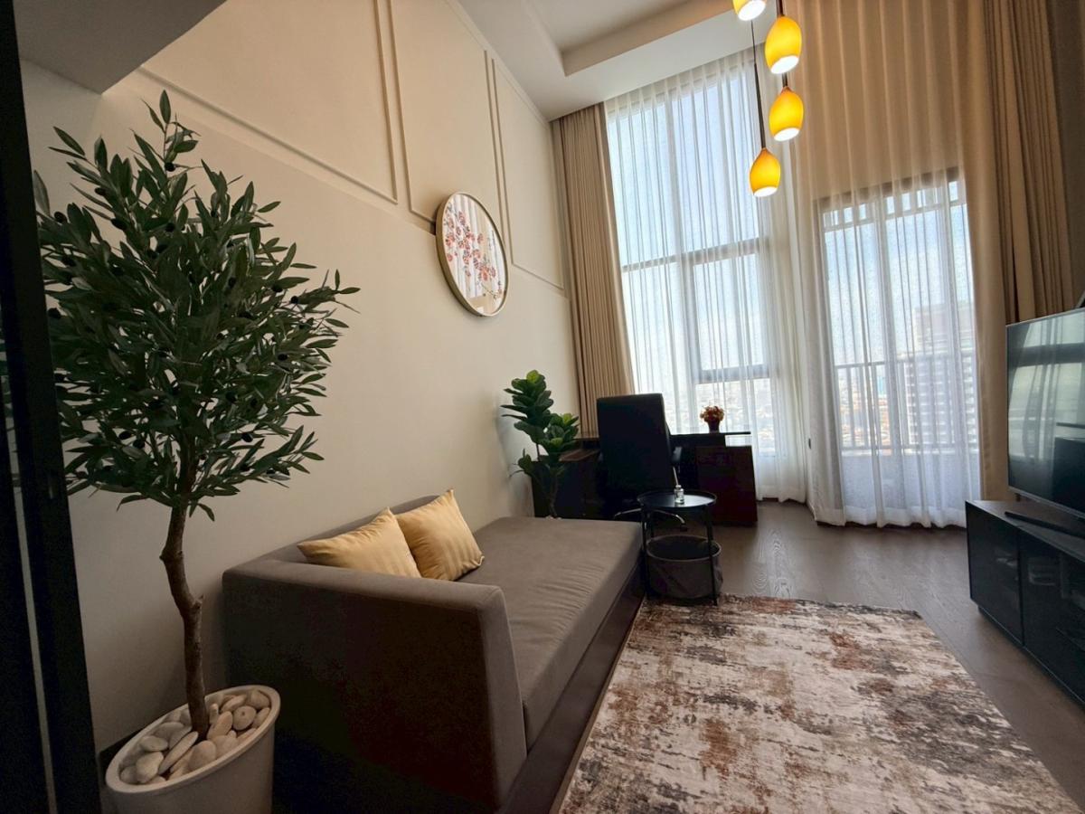 For SaleCondoSiam Paragon ,Chulalongkorn,Samyan : 🔥Urgent Sale🔥 Park Origin Chula Samyan, near MRT Hua Lamphong Station, fully furnished, ready to move in.