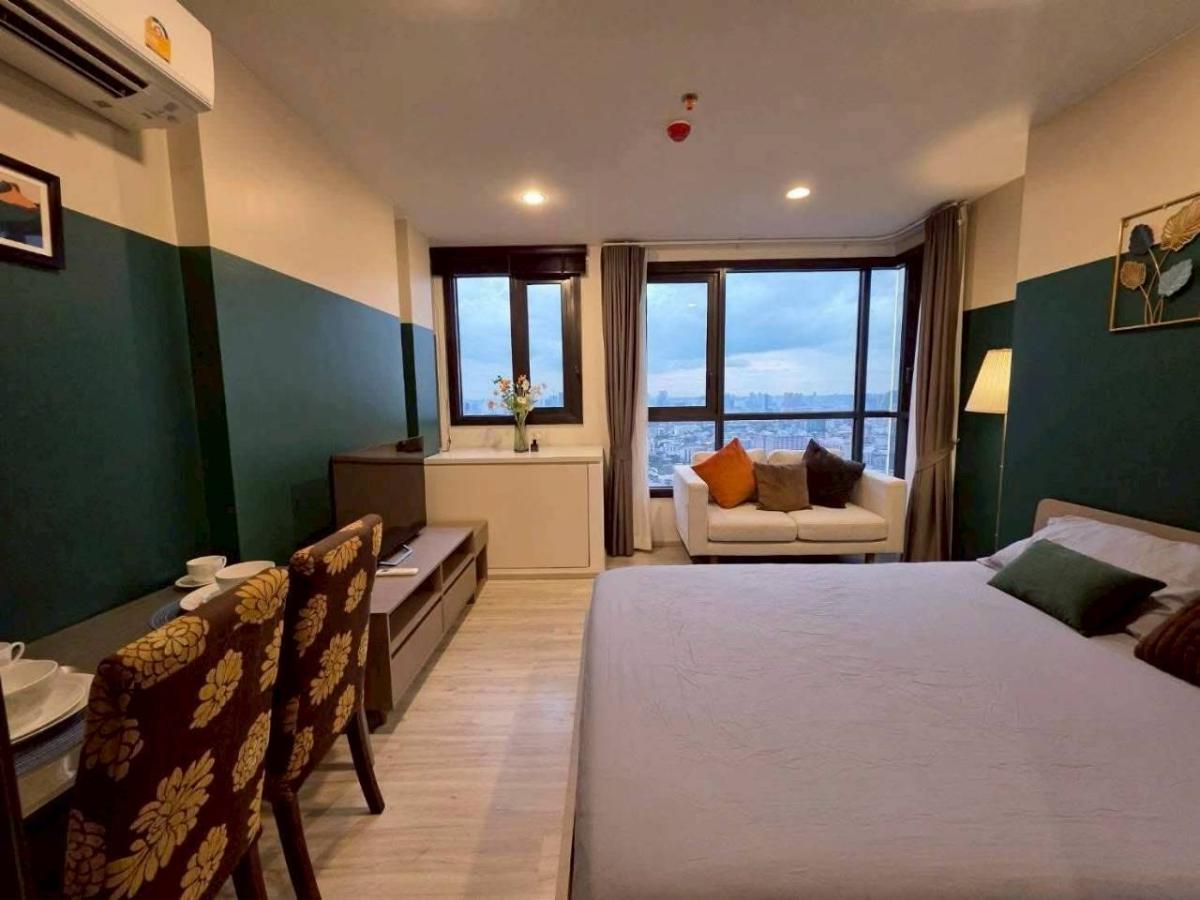 For RentCondoRatchadapisek, Huaikwang, Suttisan : 🔥For Rent Now🔥 XT Huai Khwang, Corner Unit, Beautiful View, Fully Furnished, Ready to Move In, Near MRT Huai Khwang Station