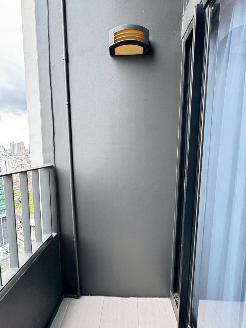 ขายคอนโดสาทร นราธิวาส : 🔥ขายด่วน🔥ไนท์บริดจ์ ไพร์ม สาทร ใกล้สถานีรถไฟฟ้า BTS ช่องนนทรี เฟอร์นิเจอร์ครบ พร้อมเข้าอยู่