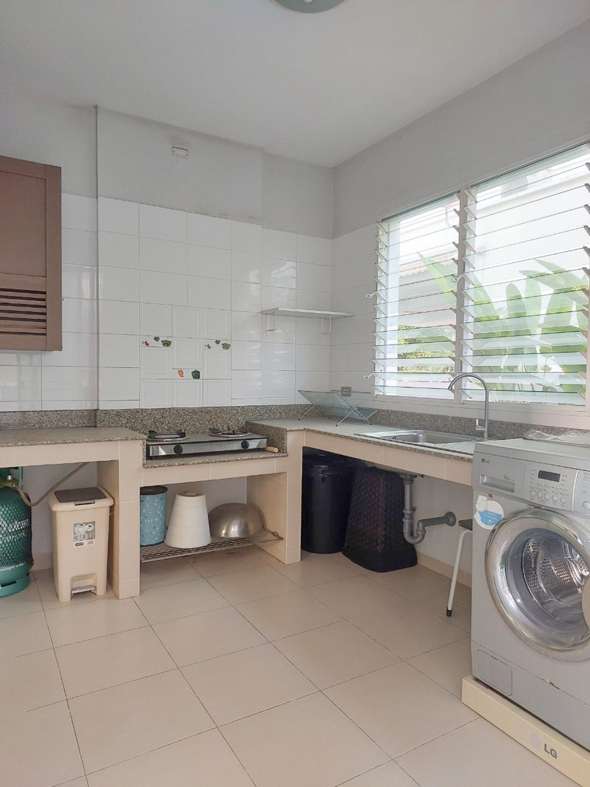 ให้เช่าบ้านบางแค เพชรเกษม : Move-in Ready Corner House with Garden for Rent | Nantawan Sathorn–Ratchaphruek  3 bed 3 bath