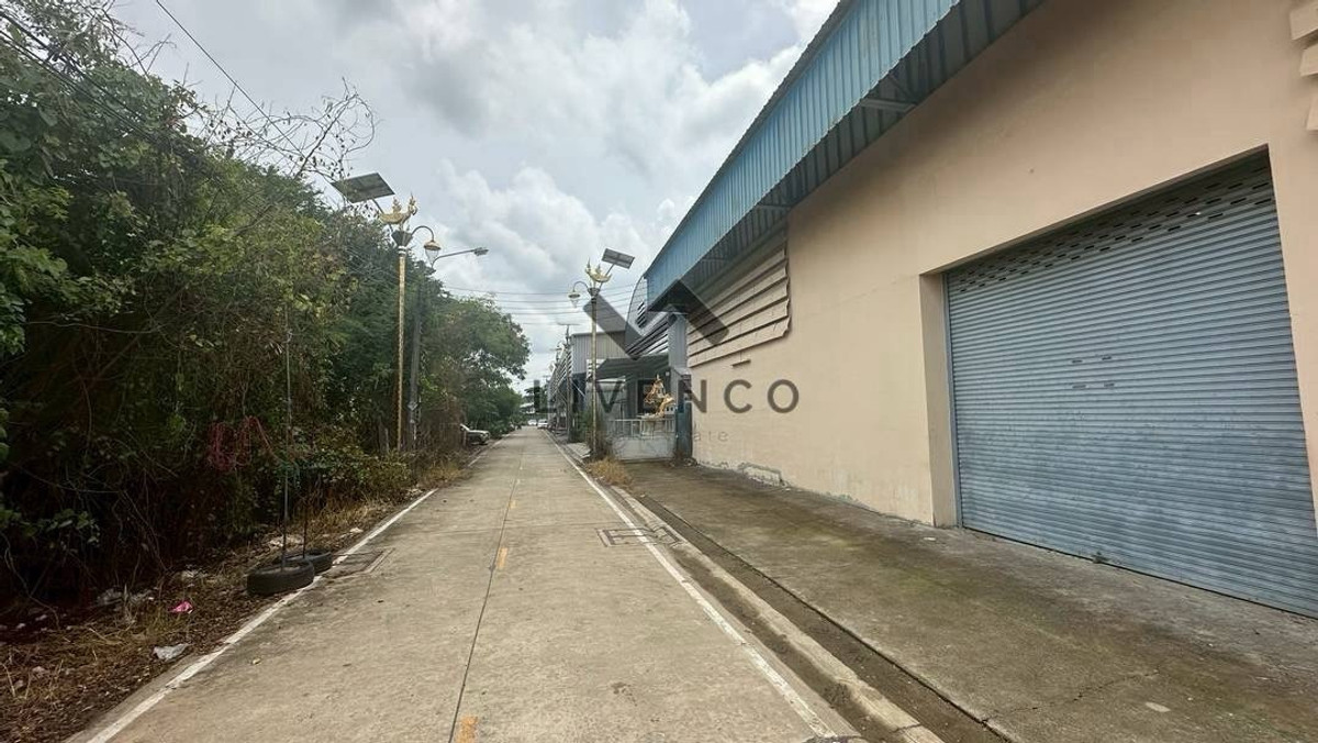 โรงงานลาดกระบัง สุวรรณภูมิ : ให้เช่า 🔥 หรือ ขายที่ดินพร้อมโกดังที่สามารถทำโรงงาน พร้อมออฟฟิต มีห้องปฎิบัติการครบทำเล (กิ่งแก้วซอย 42/2) (mhee216)