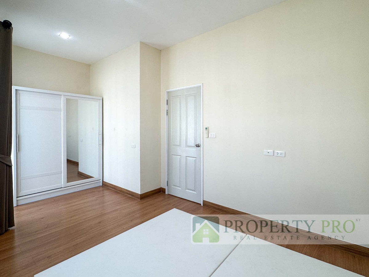 ให้เช่าทาวน์โฮมเกษตร นวมินทร์ ลาดปลาเค้า : ให้เช่า Golden Town 3 ลาดพร้าว เกษตรนวมินทร์ ทาวน์โฮม 2 ชั้น ขนาด 17 ตรว 150 ตรม 3 นอน 2 น้ำ หลังริม ใกล้นวมินทร์ นวลจันทร์ โพธิ์แก้ว กาญจนาภิเษก ทางด่วน : KT26R-002