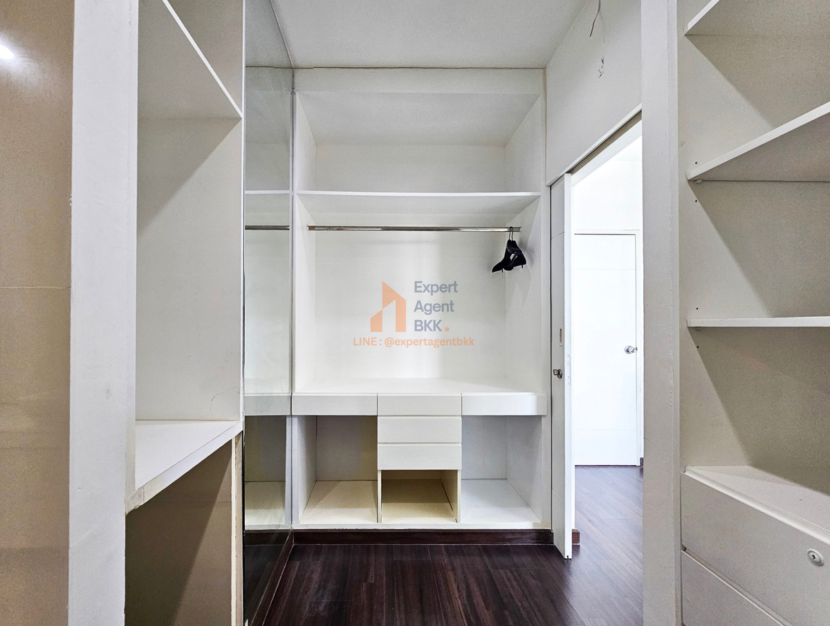 For SaleCondoRatchathewi,Phayathai : 🔥 Walk 2 minutes to BTS Ratchathewi! Big family size room Best price in the building for sale/SALE: Baan Klang Krung Siam - Pathumwan (Baan Klang Krung Siam-Pathumwan) - 2 bedrooms LC080